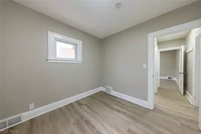 9711 Aetna Road, Loveland, OH 44105 - Photo 34