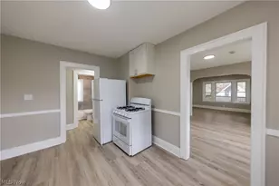 9711 Aetna Rd, Loveland, OH 44105 - Photo 30