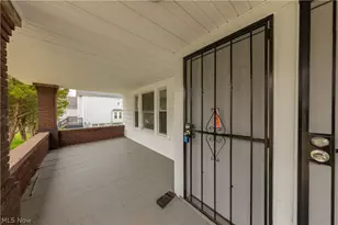 9711 Aetna Rd, Loveland, OH 44105 - Photo 2