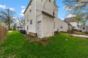 237 Wooster St, Elyria, OH 44035 - Photo 14