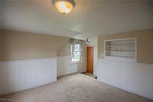 107 Renee Dr, Struthers, OH 44471 - Photo 12