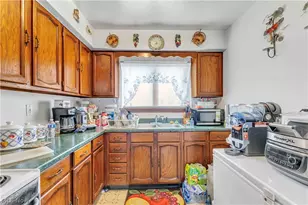 360 S Main St, Oberlin, OH 44074 - Photo 8