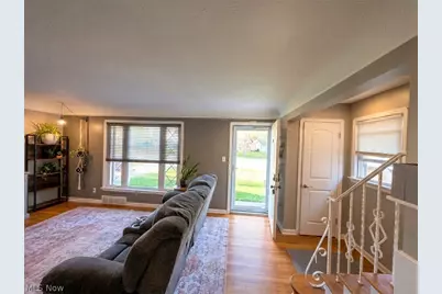 7906 Kenton Avenue, Parma, OH 44129 - Photo 4