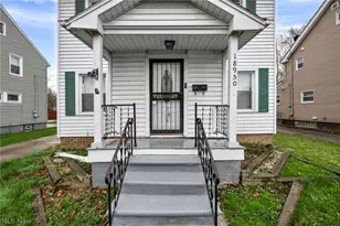 18950 Meredith Ave, Euclid, OH 44119 - Photo 4