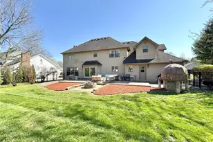 5840 Rosewood Dr, Youngstown, OH 44512 - Photo 36