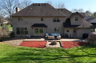 5840 Rosewood Dr, Youngstown, OH 44512 - Photo 4