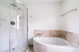 8105 Caymen Ct, Canfield, OH 44406 - Photo 26