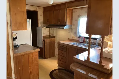 3812 Mahoning Road NE, Canton, OH 44705 - Photo 16