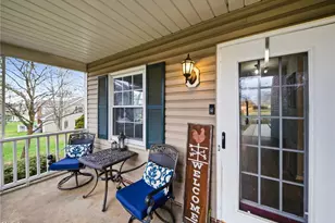 1960 Deerhaven Ln, Grandview Heights, OH 44147 - Photo 2