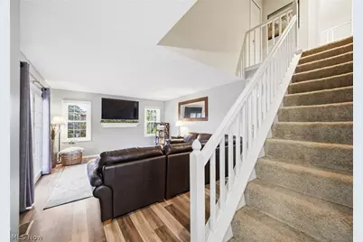 1960 Deerhaven Lane, Grandview Heights, OH 44147 - Photo 4