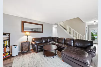 1960 Deerhaven Lane, Grandview Heights, OH 44147 - Photo 10