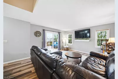 1960 Deerhaven Lane, Grandview Heights, OH 44147 - Photo 12