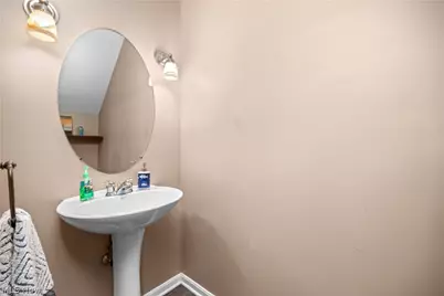 224 E Marina, Lorain, OH 44052 - Photo 14