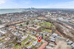 1476 W 107th St, Loveland, OH 44102 - Photo 4