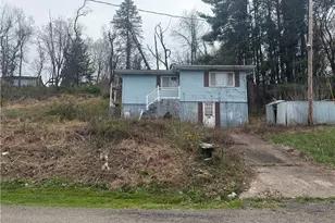 57212 Westlawn Ave, Martins Ferry, OH 43935 - Photo 2