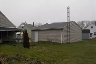 2456 E 37th St, Lorain, OH 44055 - Photo 18