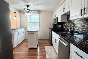 2324 Birch Trace, Austintown, OH 44515 - Photo 6