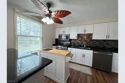 2324 Birch Trace, Austintown, OH 44515 - Photo 4