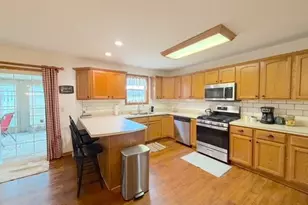 163 Bob Ed Harris Ave SW, New Philadelphia, OH 44663 - Photo 6