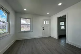 5040 E 88th St, Garfield Heights, OH 44125 - Photo 8
