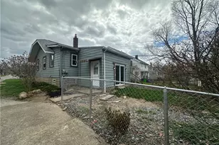 5040 E 88th St, Garfield Heights, OH 44125 - Photo 4