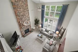 4721 Briar Hill Dr, Ravenna, OH 44266 - Photo 12