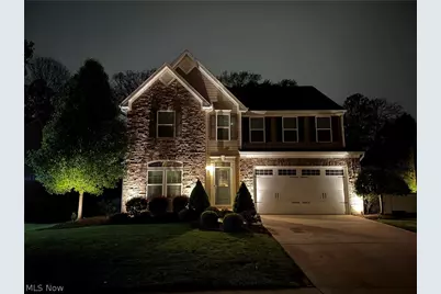 4721 Briar Hill Drive, Ravenna, OH 44266 - Photo 2