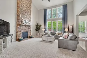 4721 Briar Hill Dr, Ravenna, OH 44266 - Photo 10