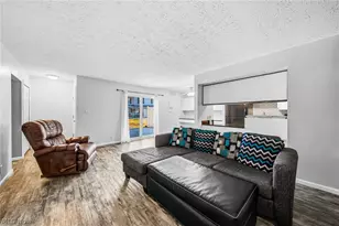 7981 Carriage Circle, Mentor, OH 44060 - Photo 6