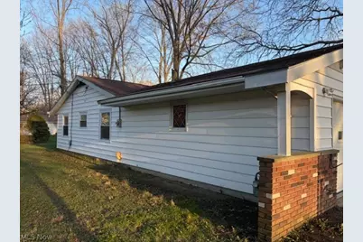183 Yoder, Avon Lake, OH 44012 - Photo 2