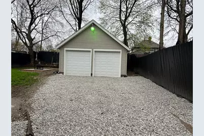 1395 Goodyear Boulevard, Akron, OH 44305 - Photo 32