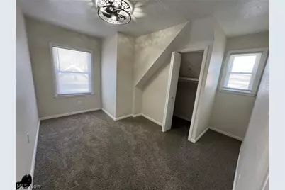 1395 Goodyear Boulevard, Akron, OH 44305 - Photo 26