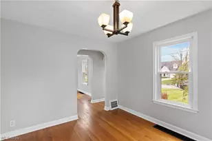 246 Oakley Ave, Boardman, OH 44512 - Photo 8