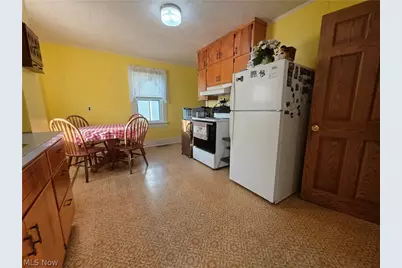 342 N Bridge Street, Newcomerstown, OH 43832 - Photo 14