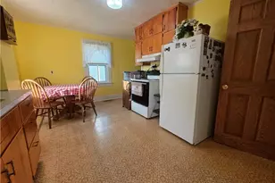 342 N Bridge St, Newcomerstown, OH 43832 - Photo 14