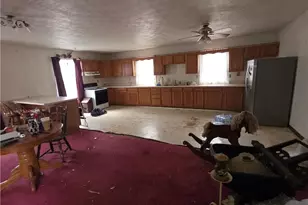 2031 Pickering St, East Liverpool, OH 43920 - Photo 16