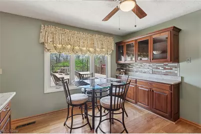 14784 Stone Creek Oval, Strongsville, OH 44149 - Photo 12