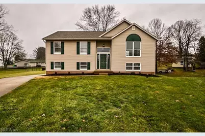 2391 Libra Circle SW, Canton, OH 44706 - Photo 1