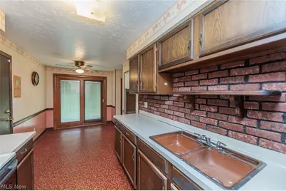 20598 Homestead Park Drive, Strongsville, OH 44149 - Photo 8