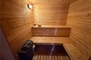 7049 Woodland Ave, Chagrin Falls, OH 44023 - Photo 24