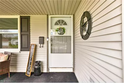 2700 Christine Lane, Youngstown, OH 44511 - Photo 6