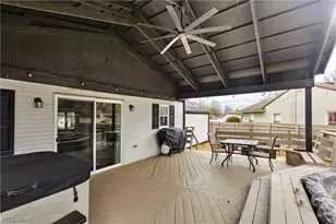 2700 Christine Ln, Youngstown, OH 44511 - Photo 8