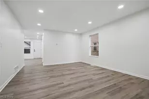 2911 E 102nd St, Loveland, OH 44104 - Photo 14