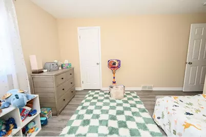 4251 Regal Avenue, Brunswick, OH 44212 - Photo 22