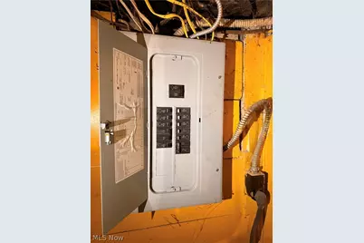 658 E 115th Street, Loveland, OH 44108 - Photo 16