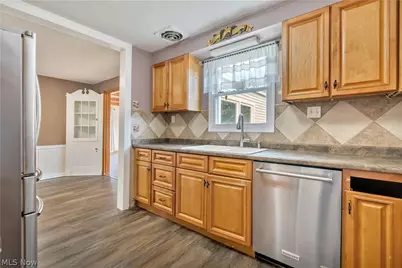 263 Everhard Road SW, North Canton, OH 44709 - Photo 14