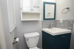 655 Almas Ct, Brunswick, OH 44212 - Photo 30