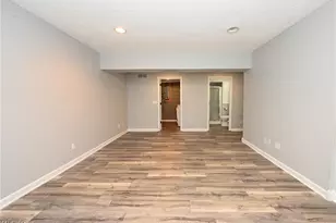 655 Almas Ct, Brunswick, OH 44212 - Photo 28