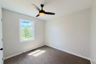 910 W Main St, Sugarcreek, OH 44681 - Photo 22
