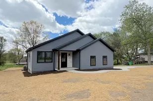 910 W Main St, Sugarcreek, OH 44681 - Photo 32